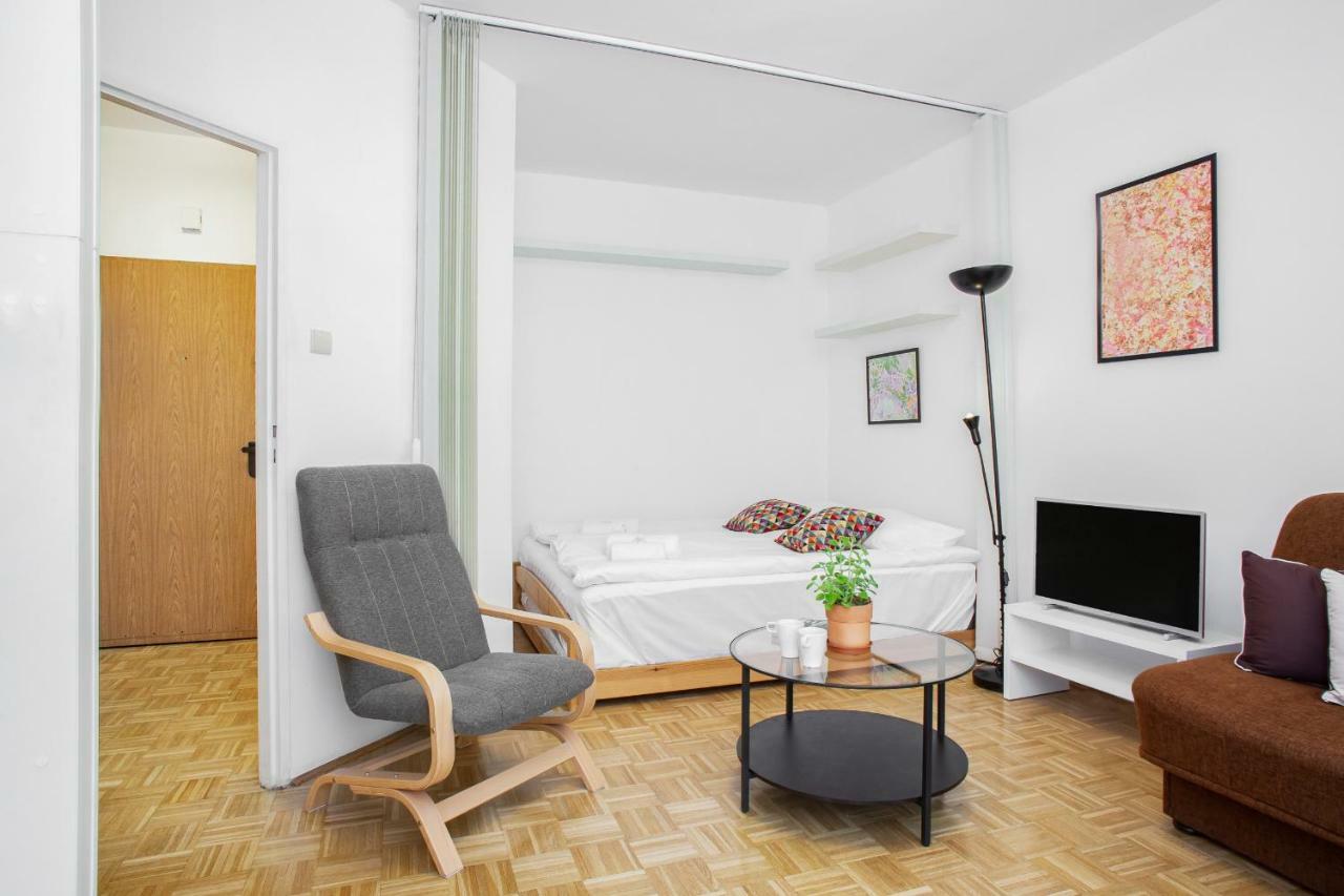 Kakowskiego By Renters Warschau